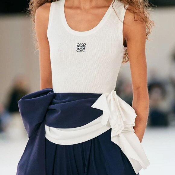 Women Long Tank Top - Picture 7 of 8